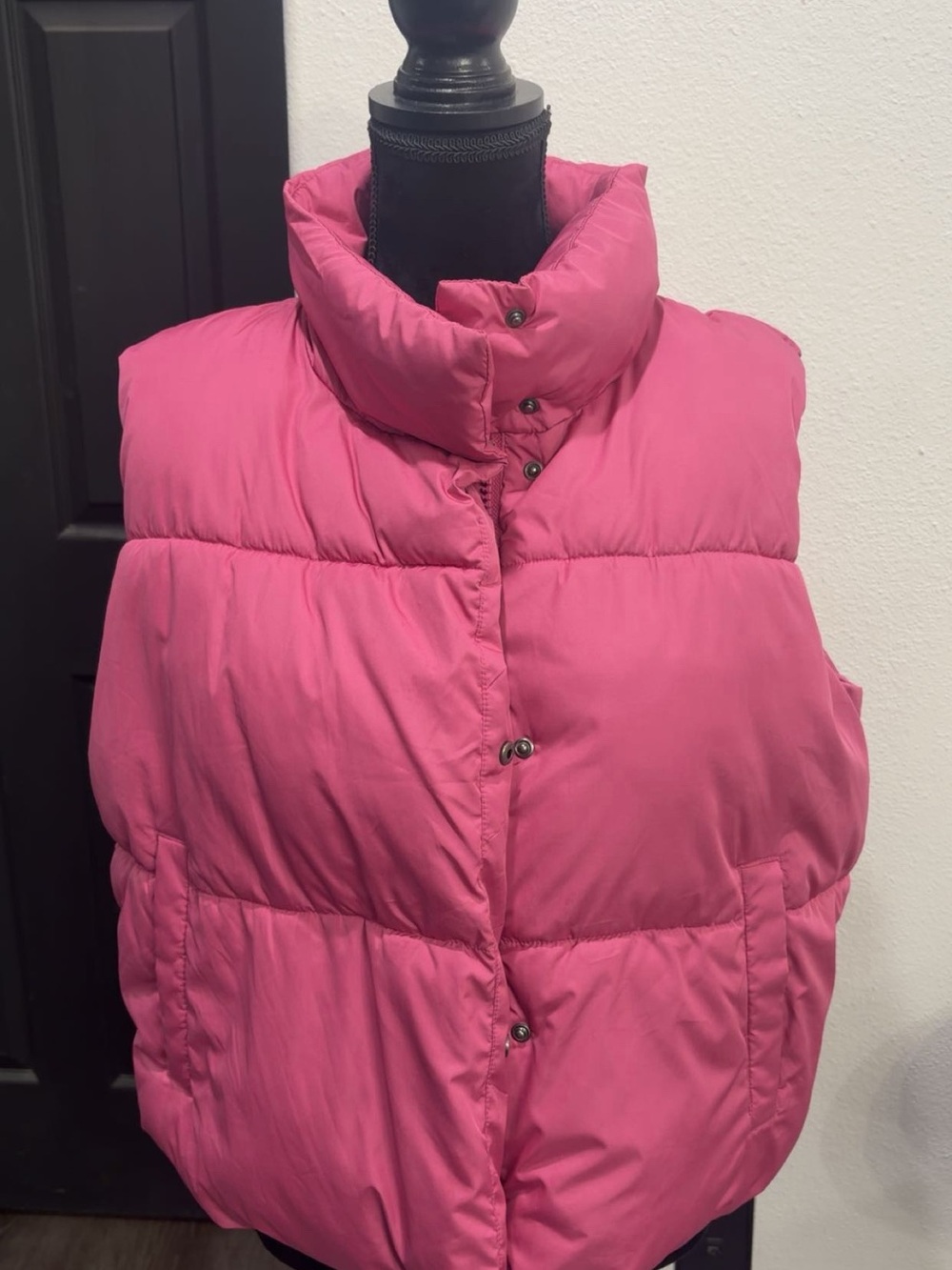 Old Navy Hot Pink Puffer Vest - Sleeveless Quilted Jacket